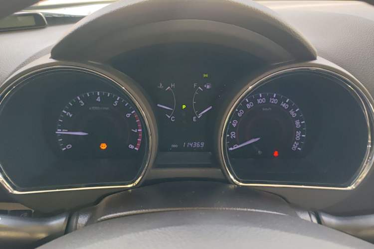 Used Toyota Highlander 2012 2.7L Two-Wheel Drive 7-Seater Elite Edition
