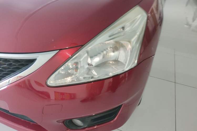 Used Nissan Tiida 2011 1.6L CVT Comfort Model
