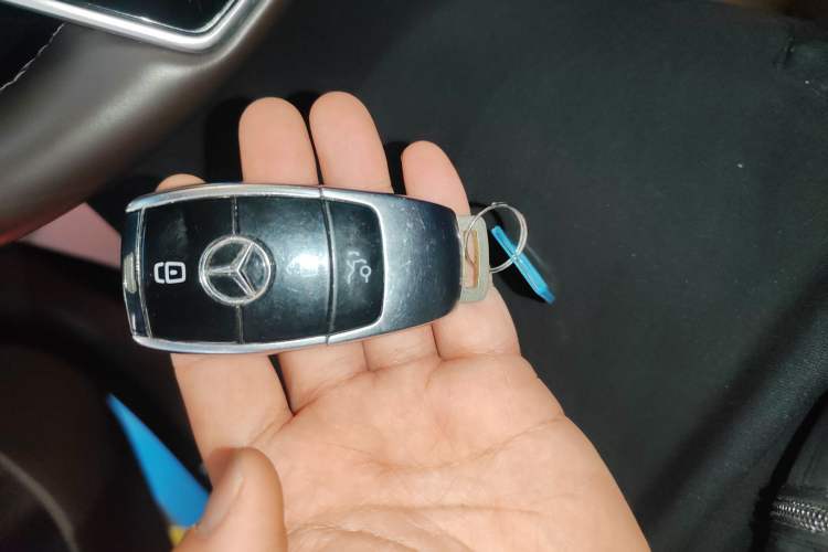 Used Mercedes-Benz E-Class 2022 Second Facelift E 300 L Luxury Edition