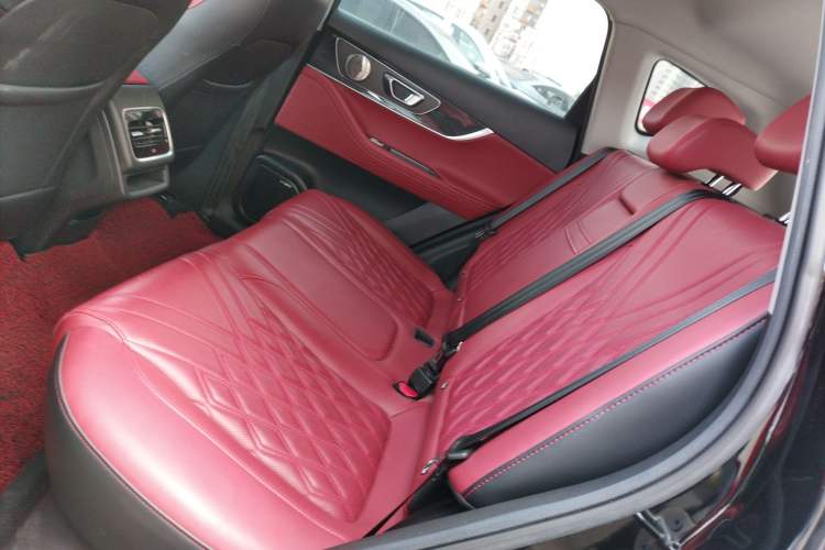 Used Chery Tiggo 7 PLUS 2023 Champion Edition 1.5 TCI CVT Luxury Model
