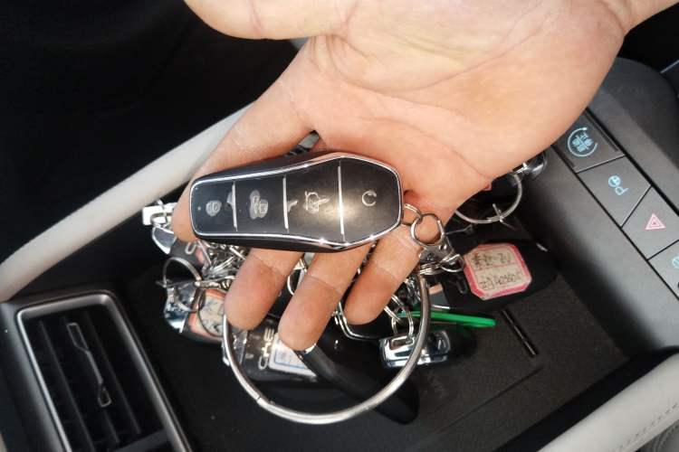 Used BYD Yuan UP 2025 Intelligent Driving Version 401 km Beyond-Range Edition