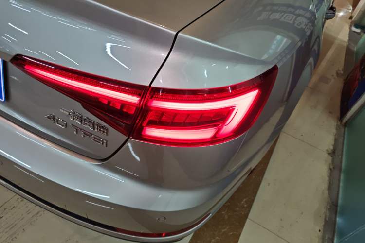 Used Audi A4L 2017 40 TFSI Style Edition
