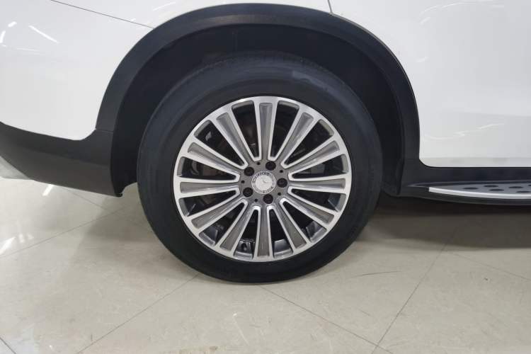 Used Mercedes-Benz GLC 2016 GLC 260 4MATIC Dynamic Edition
