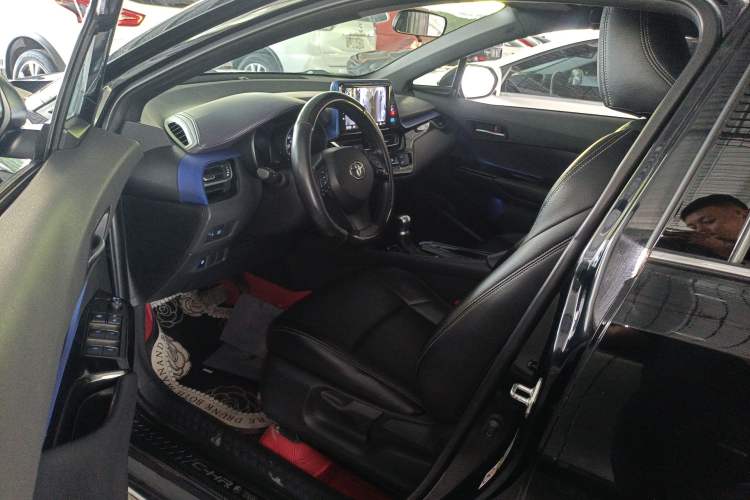 Used Toyota C-HR 2020 2.0L Leading Edition
