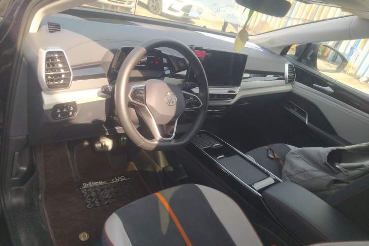 Used Volkswagen ID.6 CROZZ 2022 Long-Range Lite PRO Edition