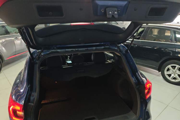 Used Renault Kadjar 2017 2.0L Two-Wheel Drive Comfort Edition
