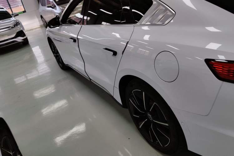 Used BYD Han 2020 EV Four-Wheel Drive High-Performance Flagship Model
