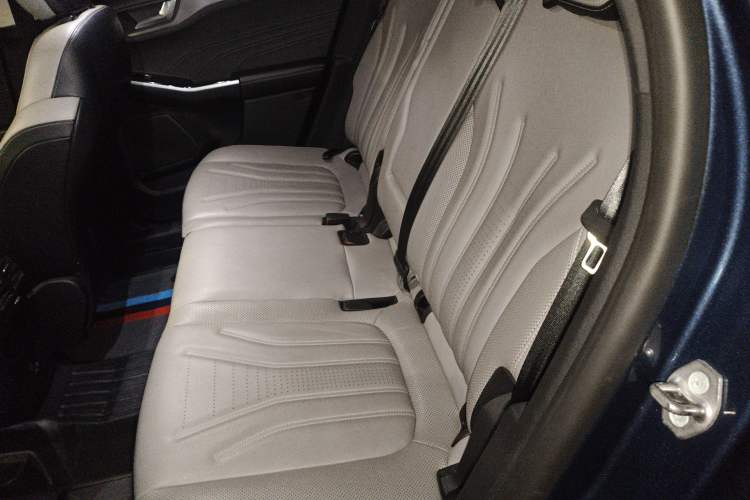 Used Ford Escape 2020 EcoBoost 245 Two-Wheel-Drive Titanium Edition