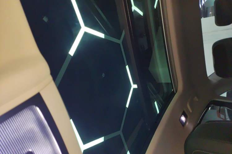 Used Volkswagen Passat 2022 330TSI Starry Luxury Edition
