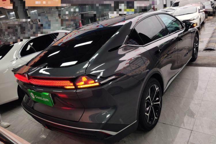 Used  SL03 2023 200Max Range-Extended Version
