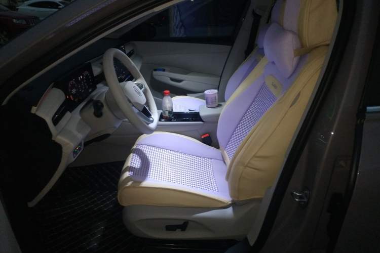 Used Volkswagen Lavida 2026 Pro 300TSI Starry Zhi Yi Edition
