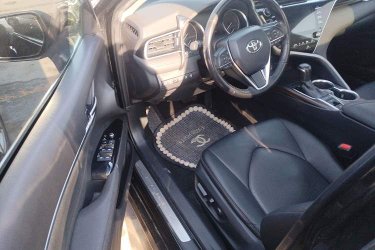 Used Toyota Camry 2018 2.5G Luxury Edition
