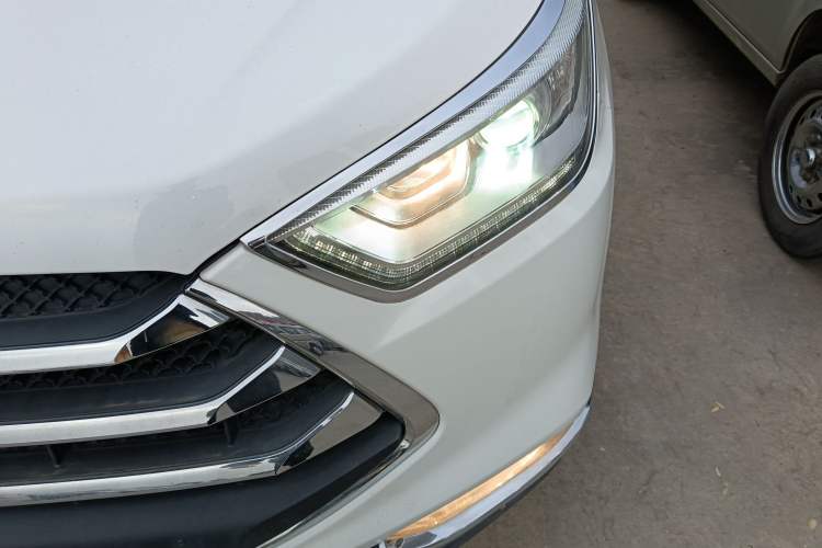Used  Refine S3 2016 1.5L Manual Luxury Smart Version