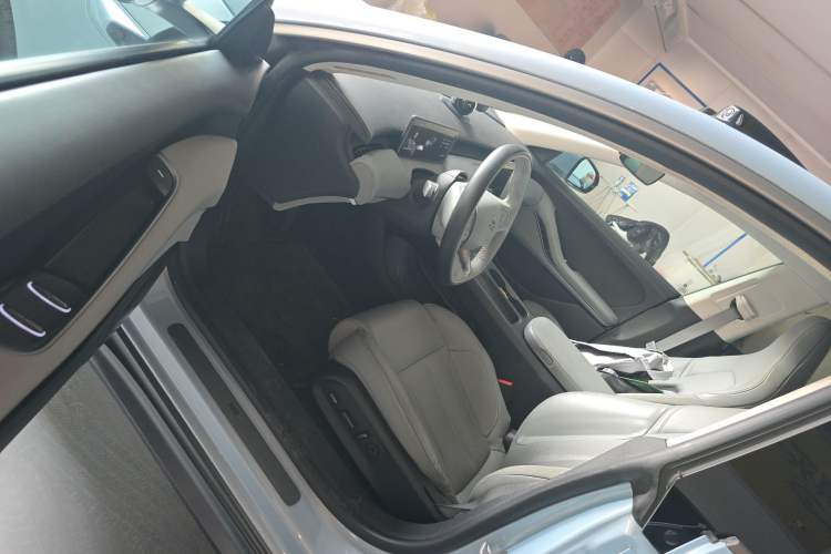 Used Nio ET5 2022 75 kWh