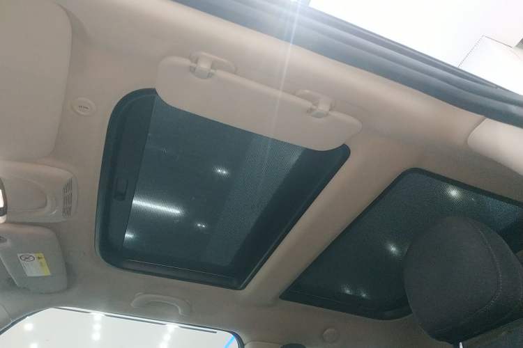 Used  MINI 2016 1.5T COOPER
