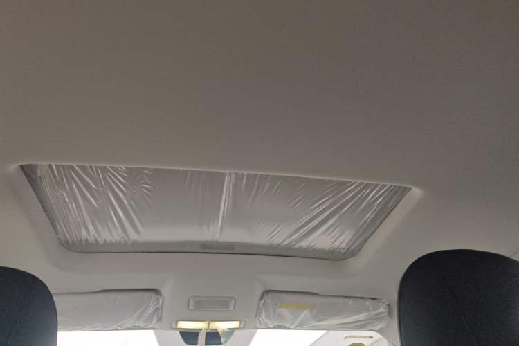 Used Roewe i5 2023 1.5L CVT Luxury Edition
