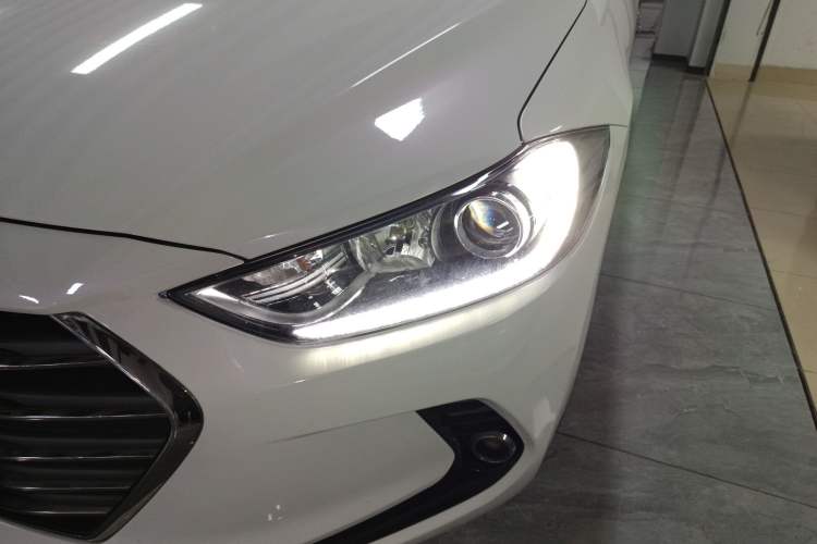 Used Hyundai Elantra 2016 1.6L Automatic ZhiXuan – Elite Version
