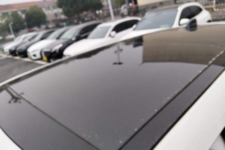 Used Land Rover Range Rover Evoque 2024 Aurora L 249 PS Prestige Light-Chasing Edition