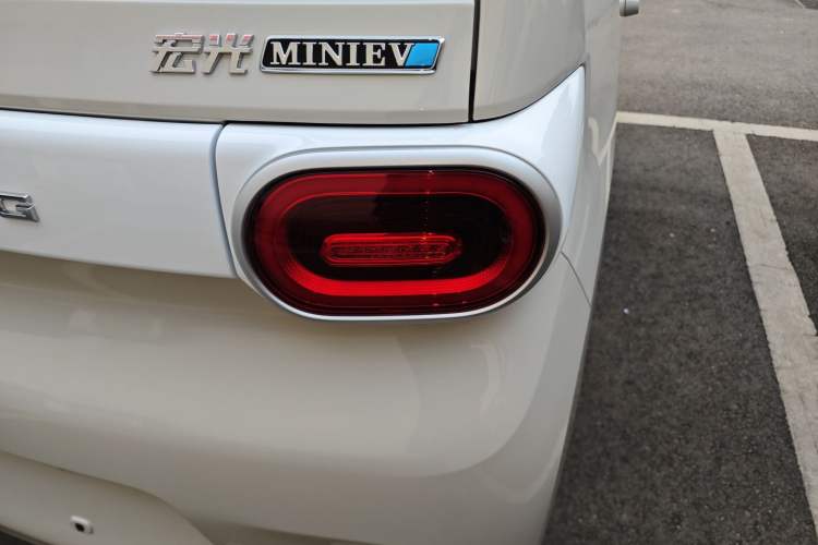 Used Wuling Hongguang MINIEV 2024 3rd Generation 215km Youth Edition
