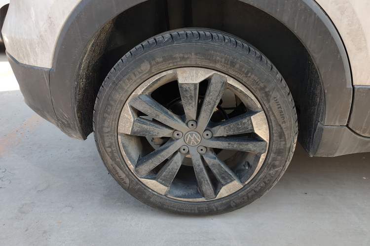 Used Volkswagen Tacqua 2023 200TSI DSG Joy-Connect Edition
