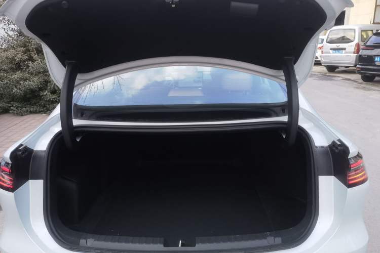 Used Geely Galaxy Galaxy A7 2025 Model EM-i 150km Prestige Edition
