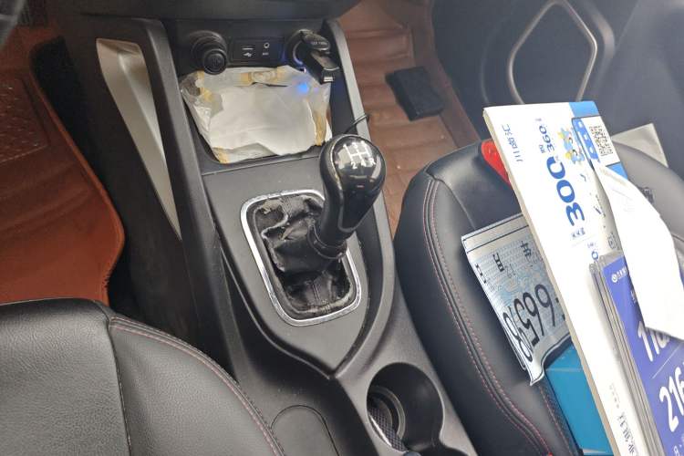 Used Changan CS35 2016 1.6L Manual Luxury Model China IV Standard