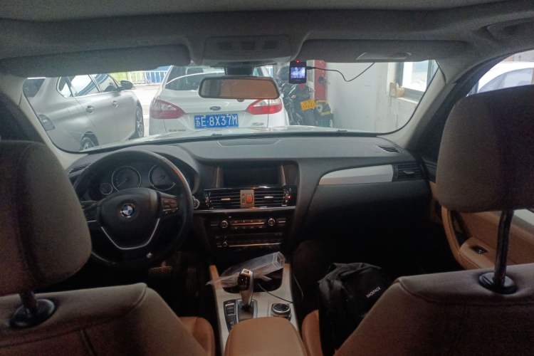 Used BMW X3 2014 xDrive28i Leading Model