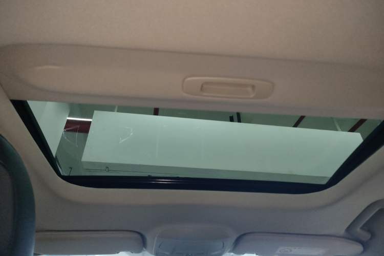 Used Ford Mondeo New Energy 2018 2.0 PHEV Smart-Controlled Fashion Edition China VI Standard