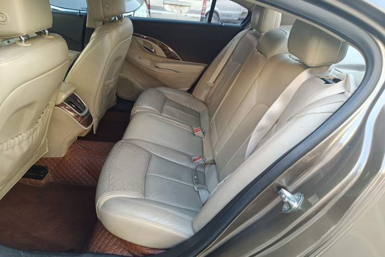 Used Buick LaCrosse 2013 2.4L SIDI Leading Comfort Version
