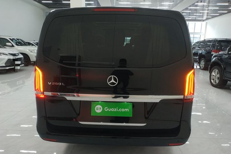 Used Mercedes-Benz V-Class 2017 V 260 L Prestige Extended Edition