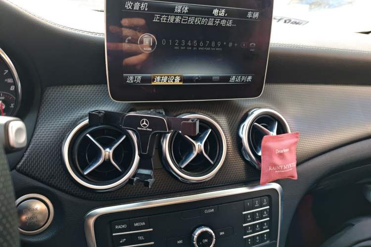 Used Mercedes-Benz GLA 2018 GLA 200 Fashion Model
