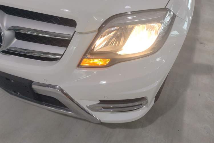 Used Mercedes-Benz GLK-Class 2015 GLK 260 4MATIC Dynamic Edition Ultimate Version
