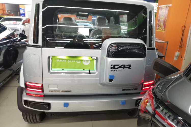 Used  V23 2025 401 Two-Wheel Drive Advanced Edition