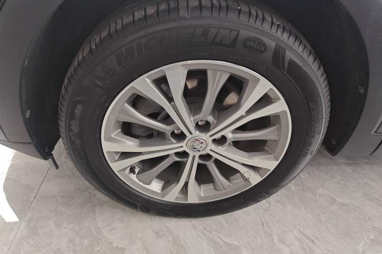 Used Buick Envision 2021 Encore Plus 652T Five-Seat Luxury Model
