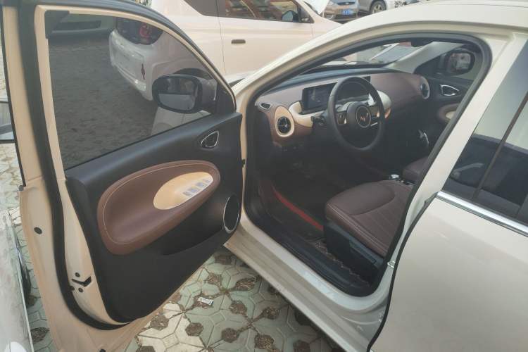 Used Wuling Bingo 2024 333 km Enjoyment Version
