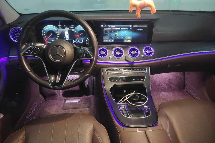 Used Mercedes-Benz E-Class 2022 Second Facelift E 300 L Luxury Edition
