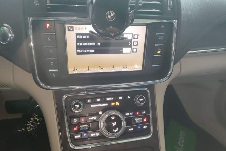 Used Lincoln Continental 2017 2.0T Two-Wheel Drive Deluxe Edition