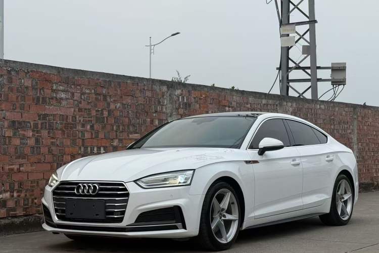 Used Audi A5 2017 Sportback 40 TFSI Fashion Model