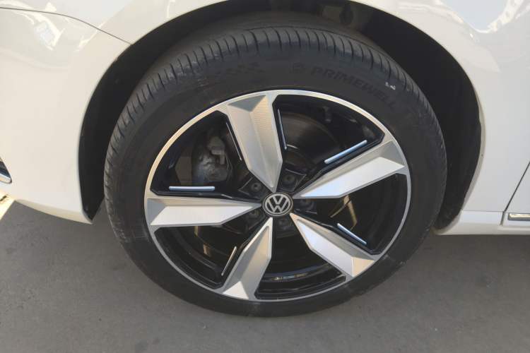 Used Volkswagen Magotan 2012 Travel Edition 2.0 TSI Comfort Version