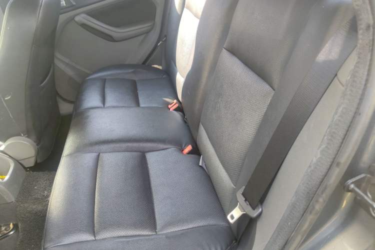 Used Ford Focus 2013 Hatchback Classic 1.8L Manual Base Model
