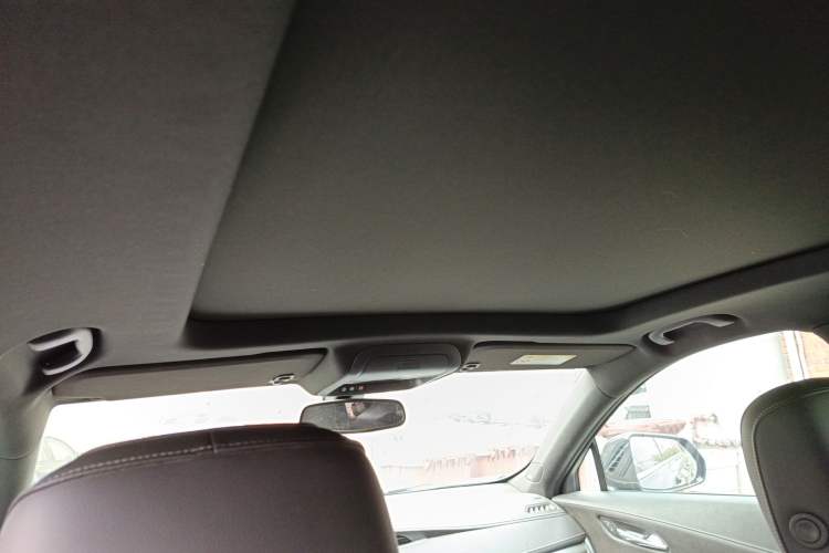 Used Cadillac XT4 2021 28T Two-Wheel Drive Leading Version