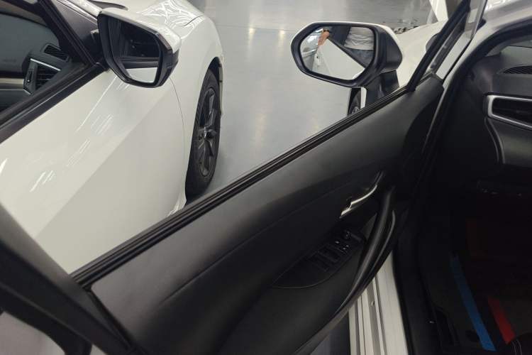 Used Toyota Levin 2023 Smart Electric Hybrid Dual-Engine 1.8L Leading Edition
