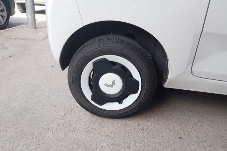 Used Wuling Hongguang MINIEV 2022 Zizai Version Lithium Iron Phosphate
