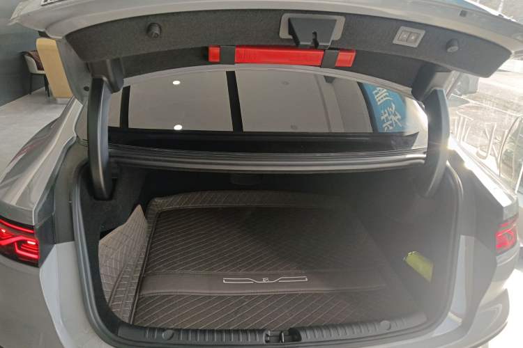 Used BYD Han 2025 DM-i 125KM Elite Model