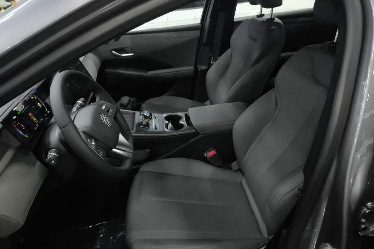 Used BYD Qin PLUS 2025 DM-i Smart Drive 55KM Leading Model
