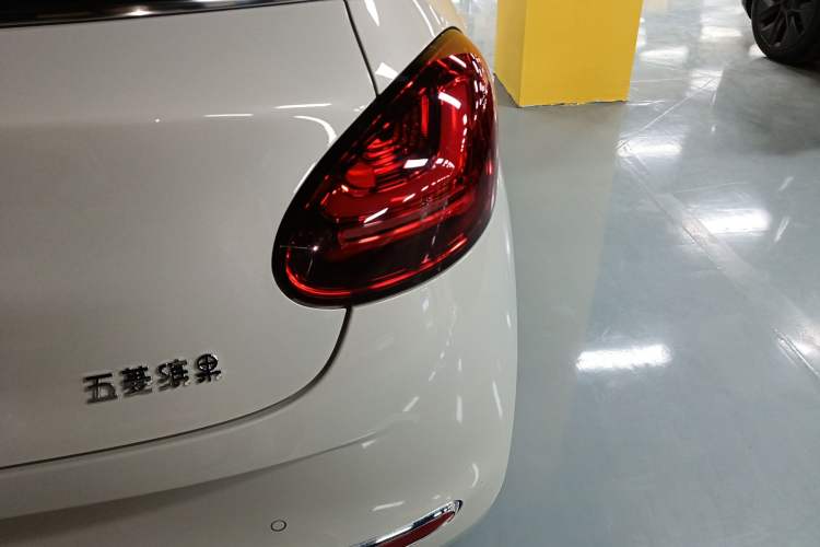 Used Wuling Bingo 2023 203km Comfort Edition