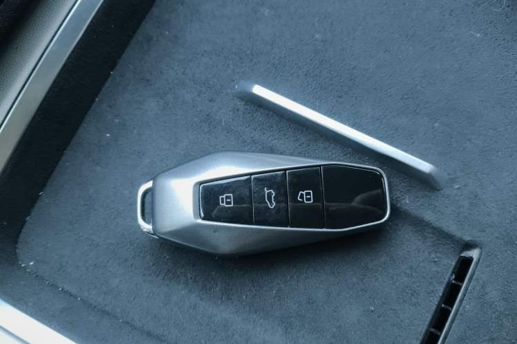 Used Chery New Energy eQ7 2024 512 km Leisure Edition
