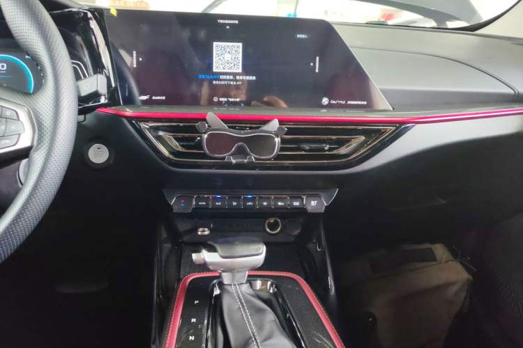 Used Oshan X5 2021 1.5T DCT Flagship Edition
