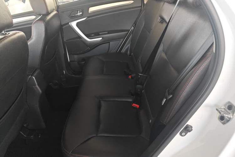 Used  Refine S3 2016 1.5L CVT Luxury Smart Version