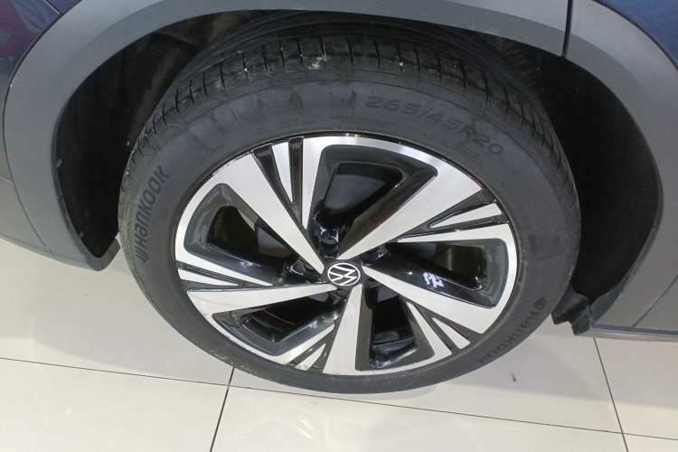 Used Volkswagen ID.6 CROZZ 2022 Long-Range PRO Edition
